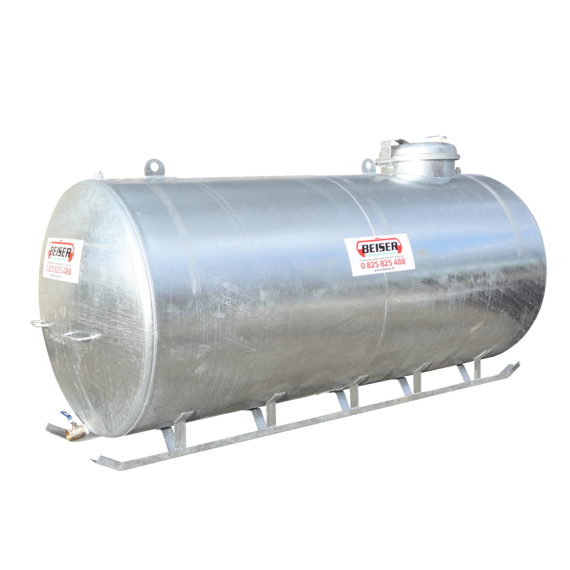 Galvanised tank on legs, 1500L | Galvanised tank on legs | Overhead ...